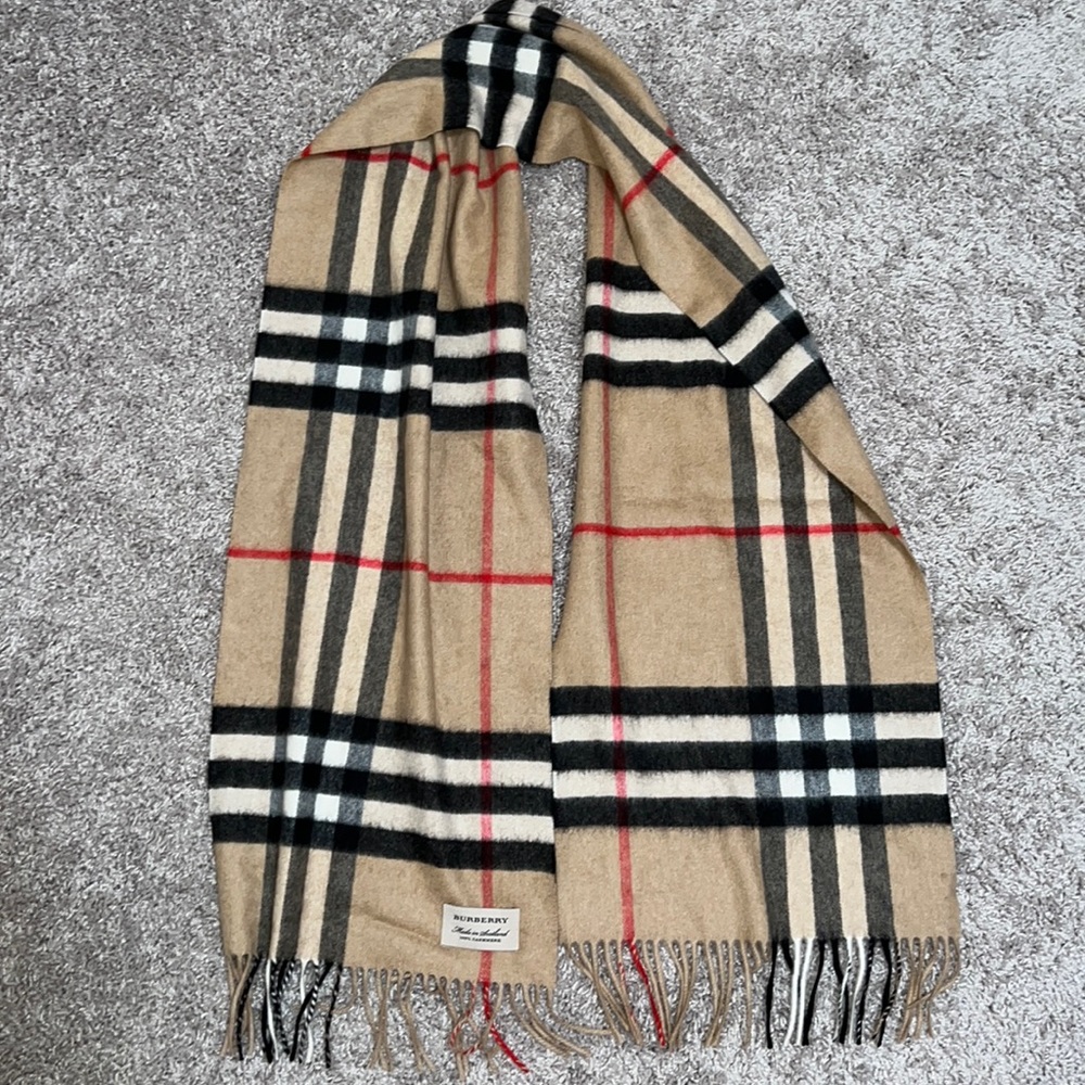Real Burberry scarf 100% cashmere GIANT CHECK/ CLASSIC CHECK